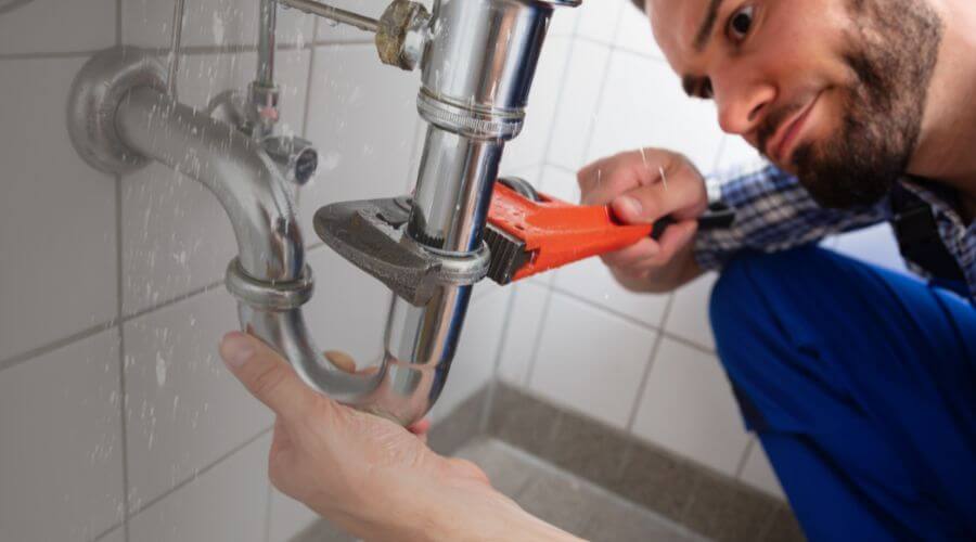 Professional same day plumber services in Hustle, VA